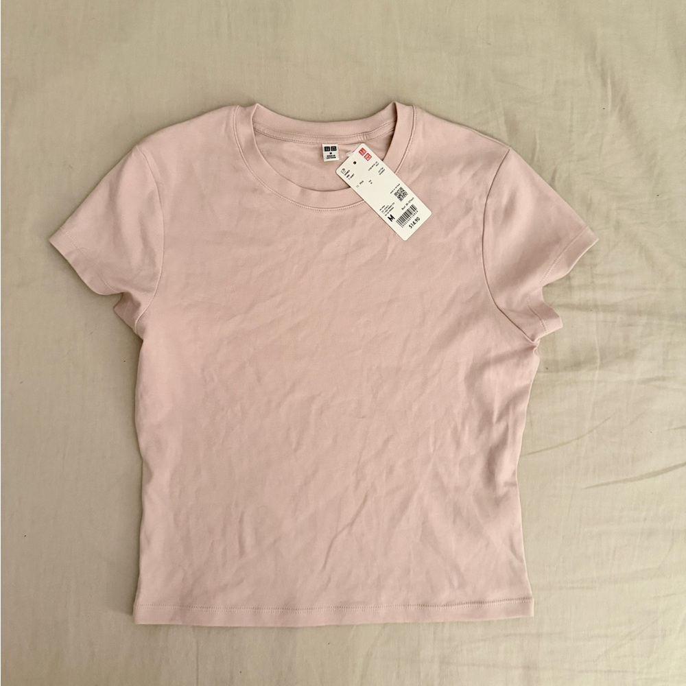 Uniqlo pink tee brand new